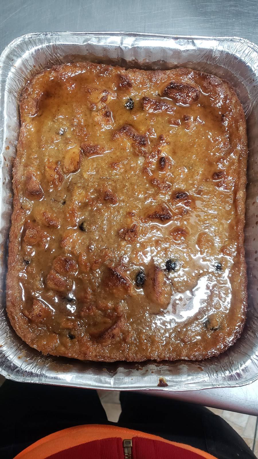 Safari Jerk House | restaurant | 196-23 Jamaica Ave, Queens, NY 11423, USA | 7184648800 OR +1 718-464-8800