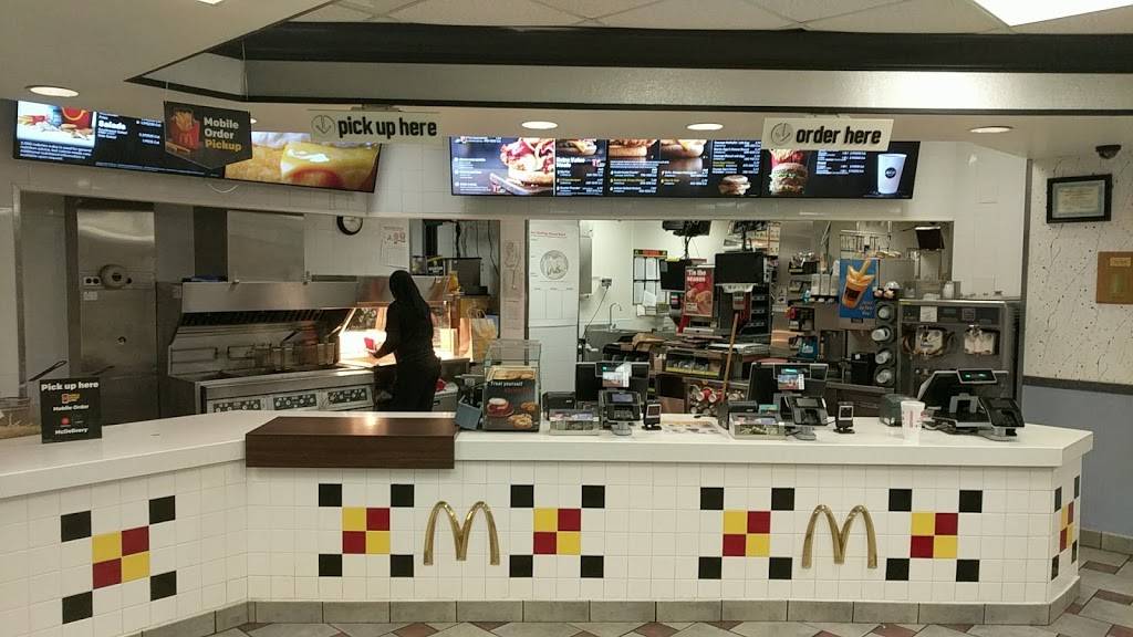 McDonalds | cafe | 5506 Backlick Rd, Springfield, VA 22151, USA | 7036580069 OR +1 703-658-0069