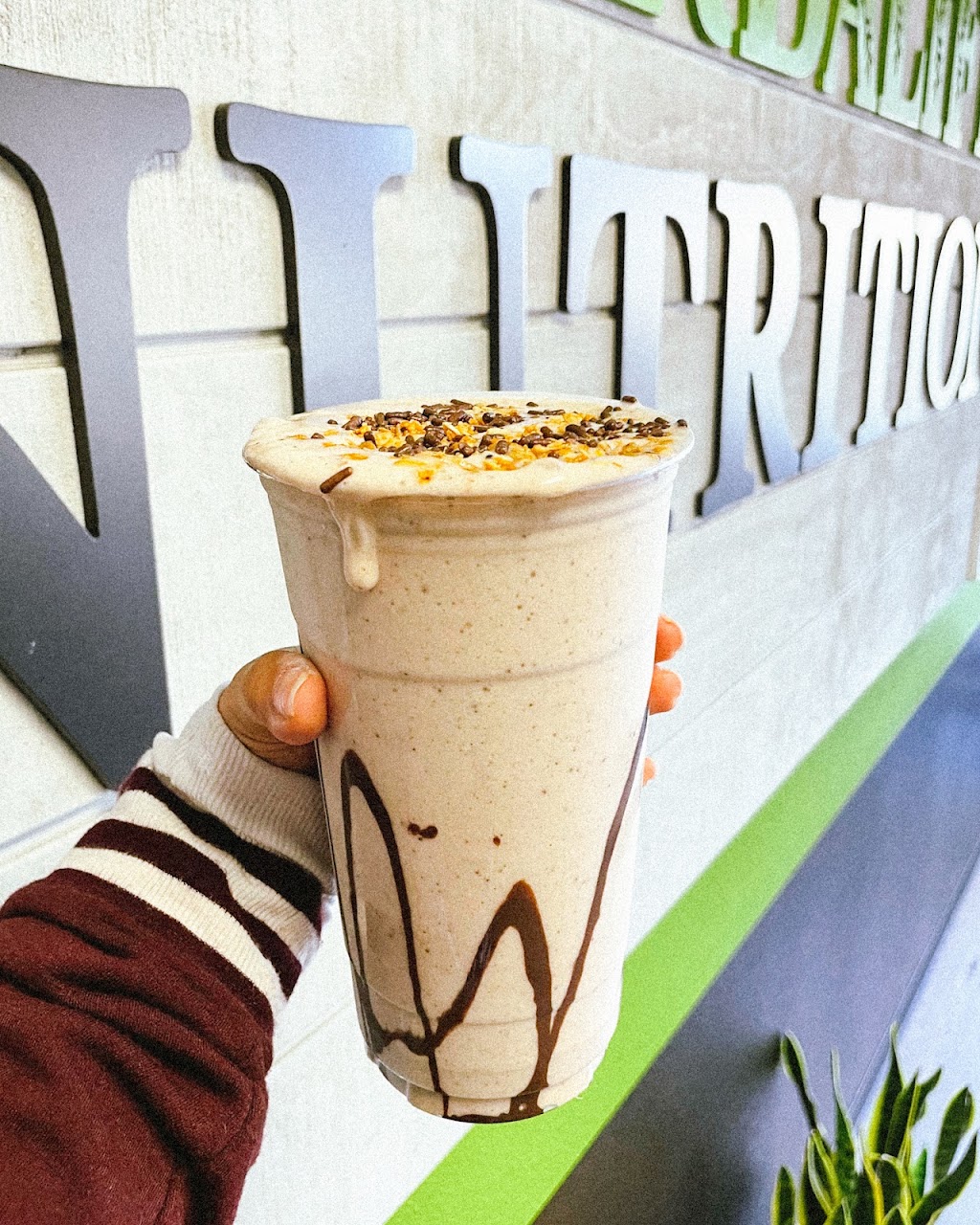 Faloos Nutrition | restaurant | 2735 N Grand Ave, Santa Ana, CA 92705, USA | 7149285756 OR +1 714-928-5756