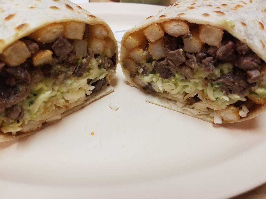 Angelas Burrito Style | restaurant | 2556 N Clark St, Chicago, IL 60614, USA | 7732483901 OR +1 773-248-3901