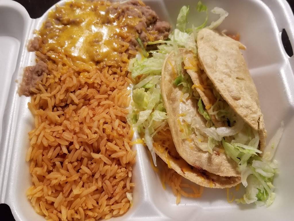 Federicos Mexican Food | restaurant | 1360 S Cotton Ln, Goodyear, AZ 85338, USA | 6239254115 OR +1 623-925-4115