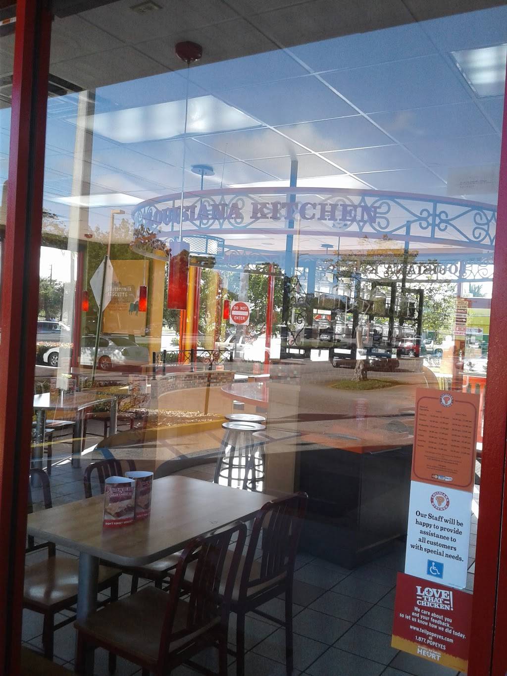 Popeyes Louisiana Kitchen | restaurant | 3499 W Oakland Park Blvd, Lauderdale Lakes, FL 33311, USA | 9547395484 OR +1 954-739-5484