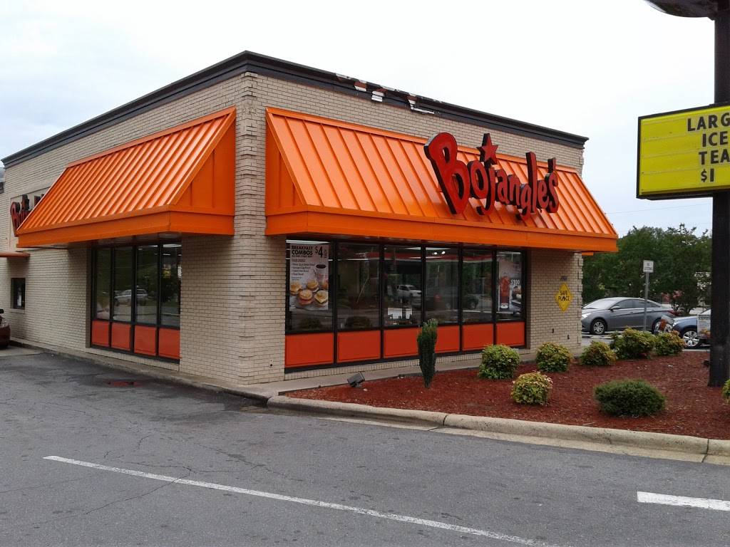 Bojangles Famous Chicken n Biscuits | restaurant | 1101 W Sugar Creek, Charlotte, NC 28213, USA | 7045965559 OR +1 704-596-5559