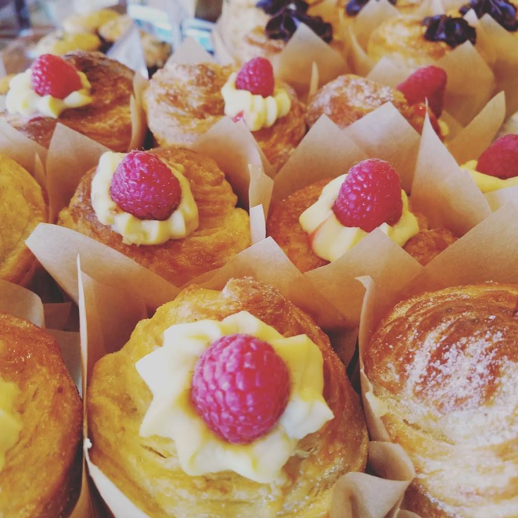 Leaf & Bean Coffee Co | cafe | 3240 Chili Ave #21, Rochester, NY 14624, USA | 5858898270 OR +1 585-889-8270