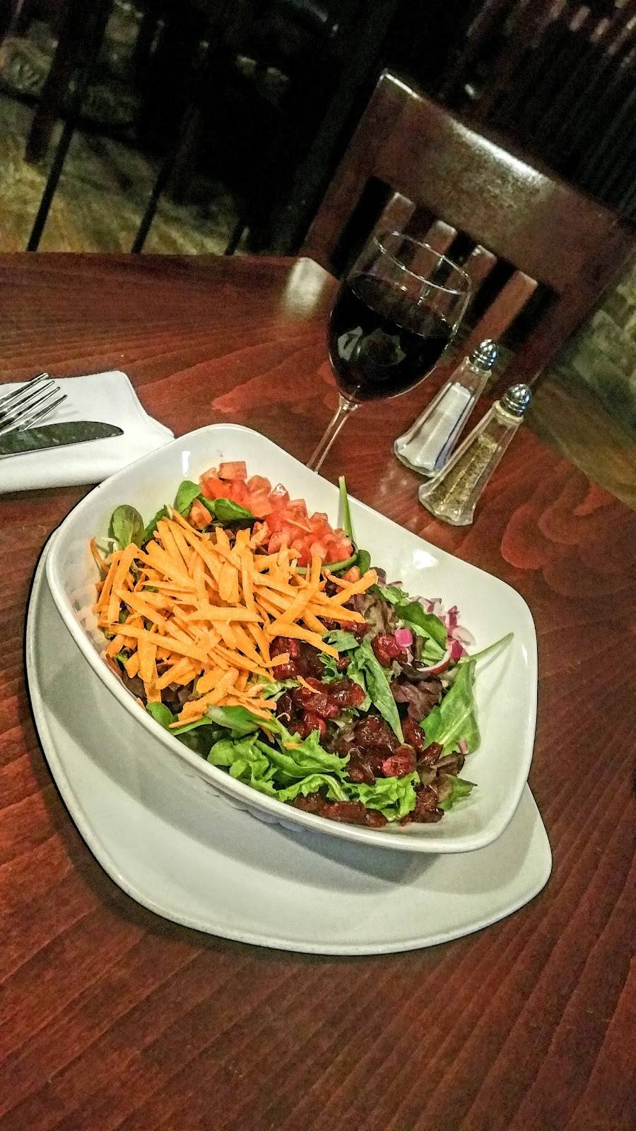 The Watering Hole | restaurant | 106 E 19th St, New York, NY 10003, USA | 2126745783 OR +1 212-674-5783