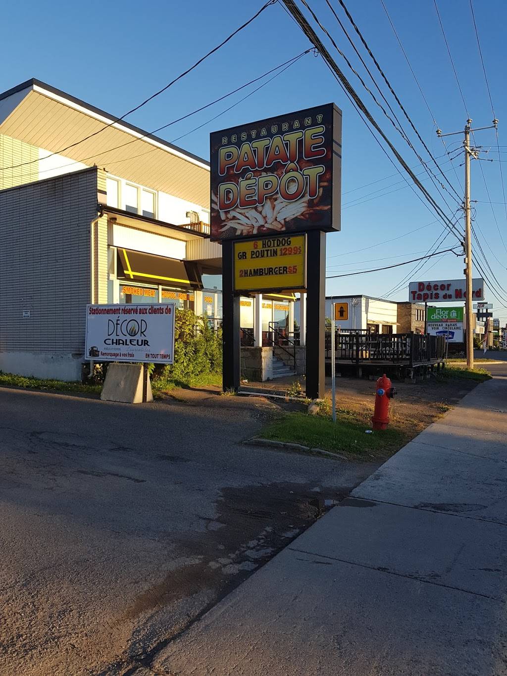 Patate Depot | restaurant | 2049 Boulevard du Curé-Labelle, Saint-Jérôme, QC J7Y 1S6, Canada | 4505925110 OR +1 450-592-5110