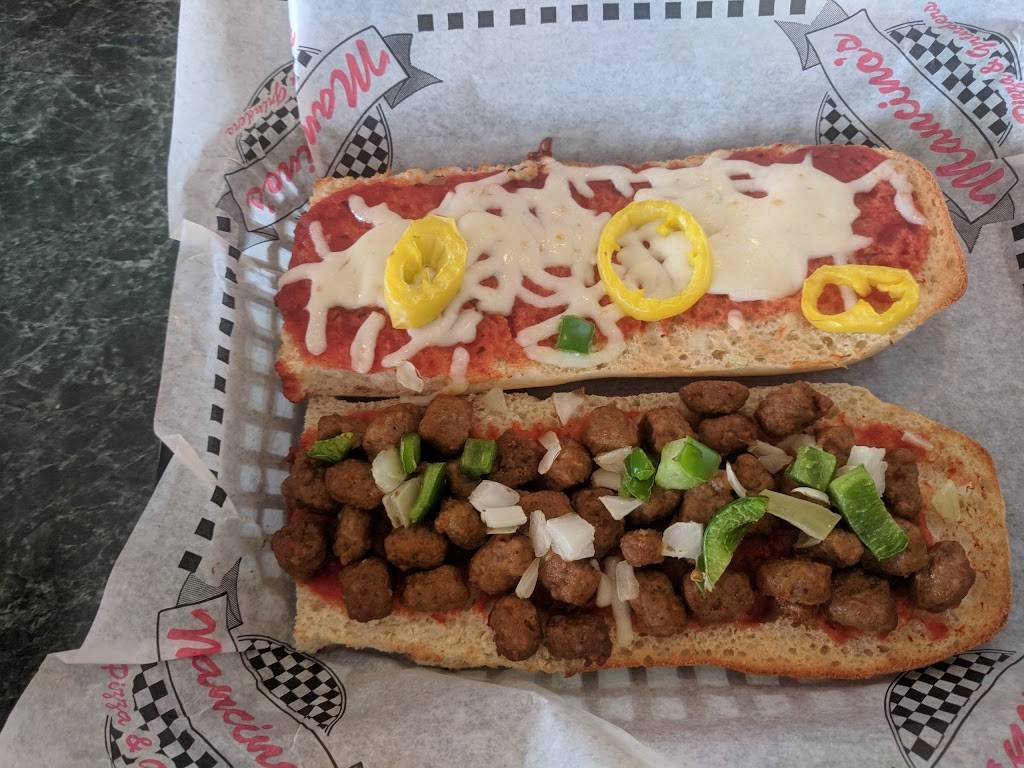 Mancinos of Connersville | restaurant | 303 W 30th St, Connersville, IN 47331, USA | 7658276155 OR +1 765-827-6155