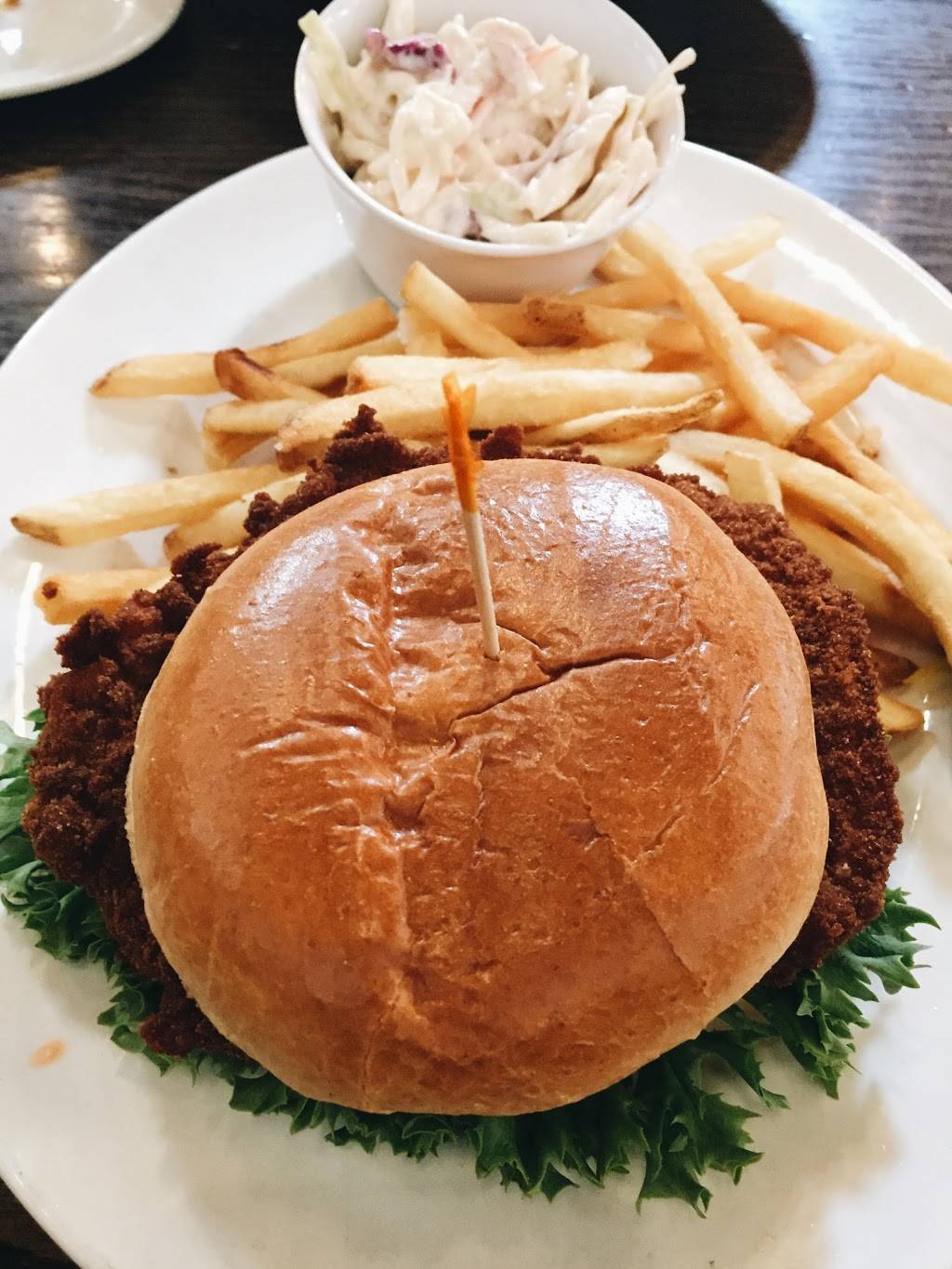 Farmhouse Restaurant | restaurant | 754 N 600 E, Fair Oaks, IN 47943, USA | 2193943663 OR +1 219-394-3663