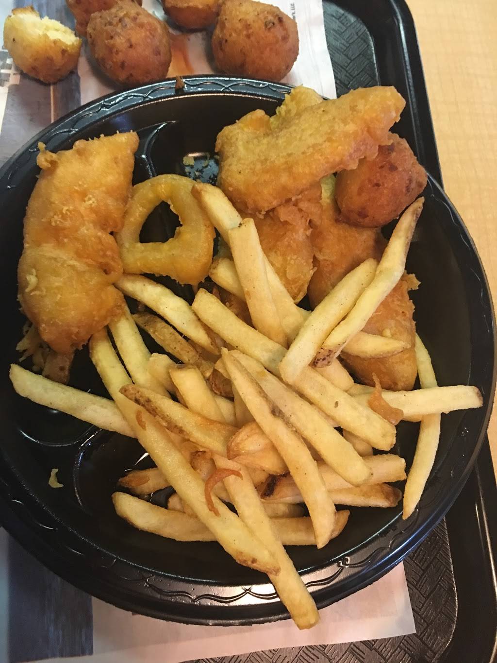 Long John Silvers | restaurant | 641 Greenville Ave, Staunton, VA 24401, USA | 5408850050 OR +1 540-885-0050