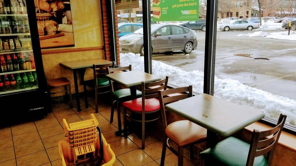 Subway Restaurants | restaurant | 1762 N Clybourn Ave, Chicago, IL 60614, USA | 3123350393 OR +1 312-335-0393