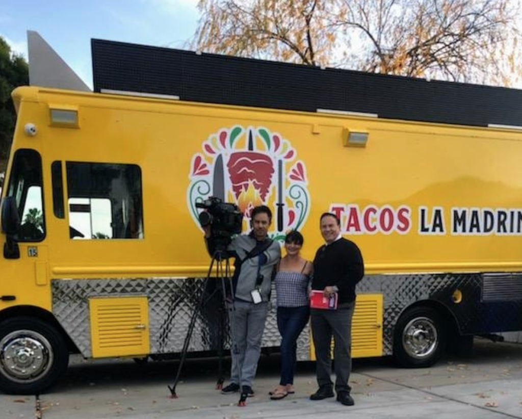 Tacos La Madrina | restaurant | 14968 Main St Ste A, Hesperia, CA 92345, USA | 9094859148 OR +1 909-485-9148