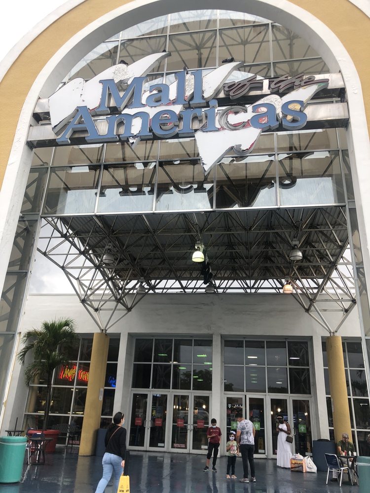 Magic Grill | restaurant | 7795 W Flagler St #67 & #68, Miami, FL 33144, USA | 3052664188 OR +1 305-266-4188