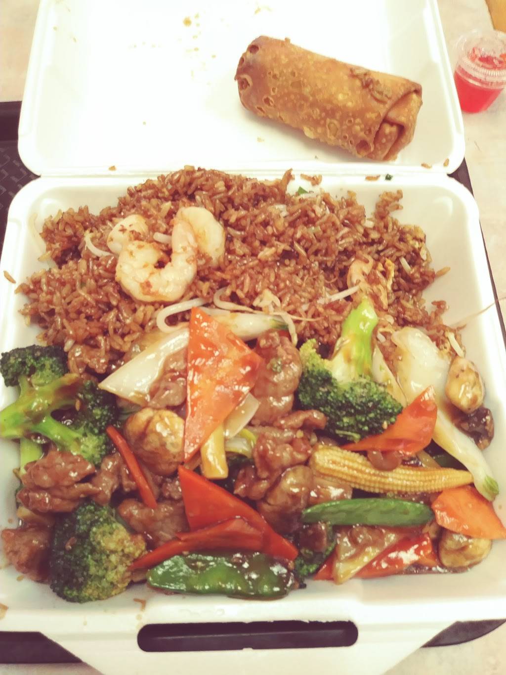 Empire | restaurant | 26040 Crocker Blvd, Harrison Charter Township, MI 48045, USA | 5864698889 OR +1 586-469-8889