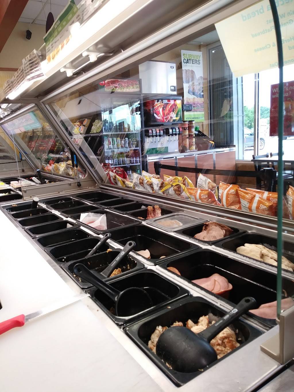 Subway Restaurants | restaurant | 5209 Lockwood Dr, Houston, TX 77026, USA | 7136712091 OR +1 713-671-2091