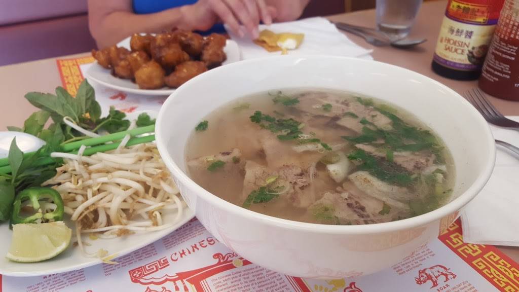 Pho Happy Wok | restaurant | 2942 State Hwy K, OFallon, MO 63368, USA | 6369788890 OR +1 636-978-8890