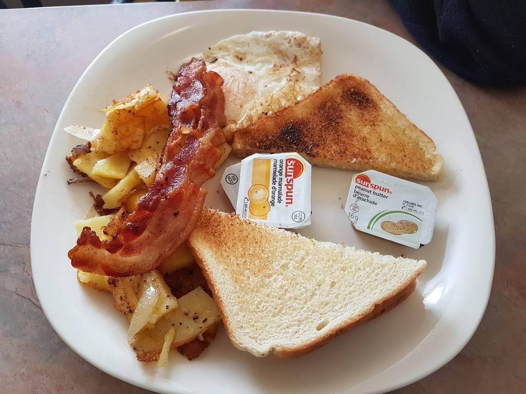 Square Plates Family Restaurant | restaurant | 836 Armour Rd, Peterborough, ON K9H 2A2, Canada | 7058768585 OR +1 705-876-8585