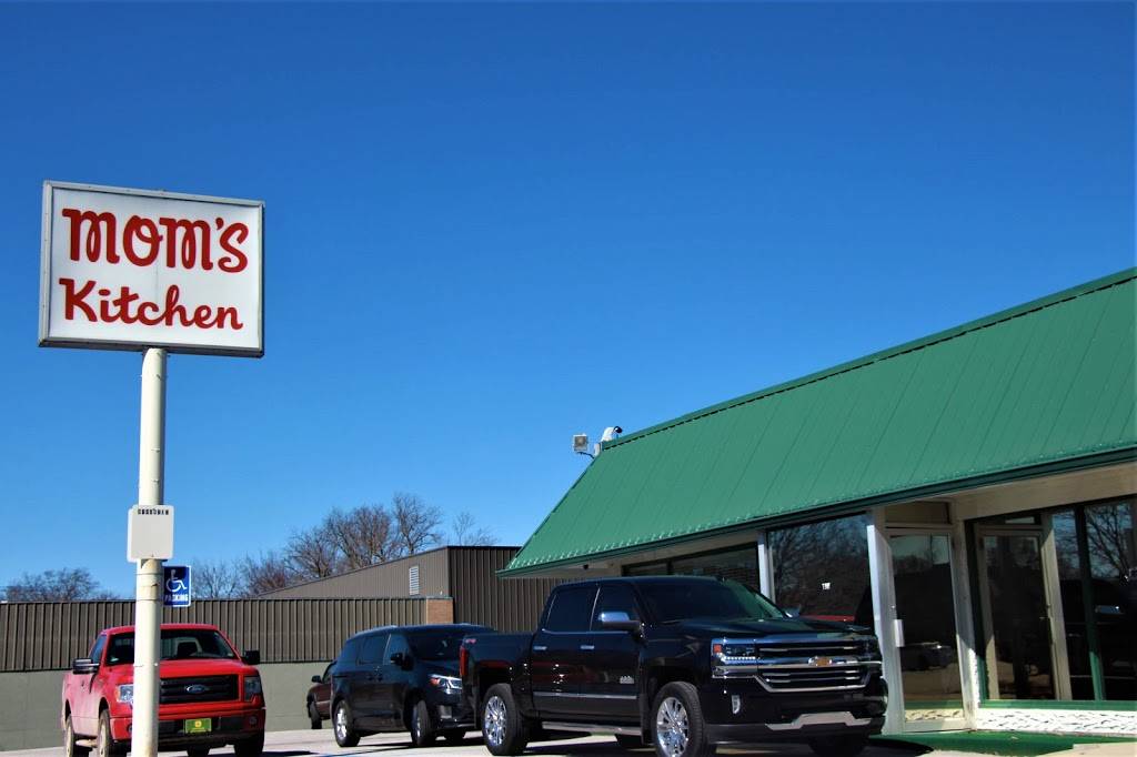 Moms Kitchen | restaurant | 530 E Santa Fe St, Olathe, KS 66061, USA | 9137823542 OR +1 913-782-3542