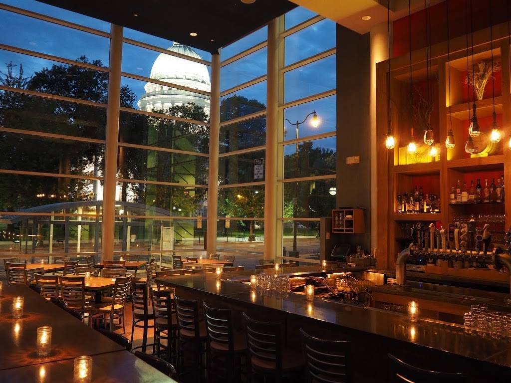 Graze | restaurant | 1 S Pinckney St, Madison, WI 53703, USA | 6082512700 OR +1 608-251-2700