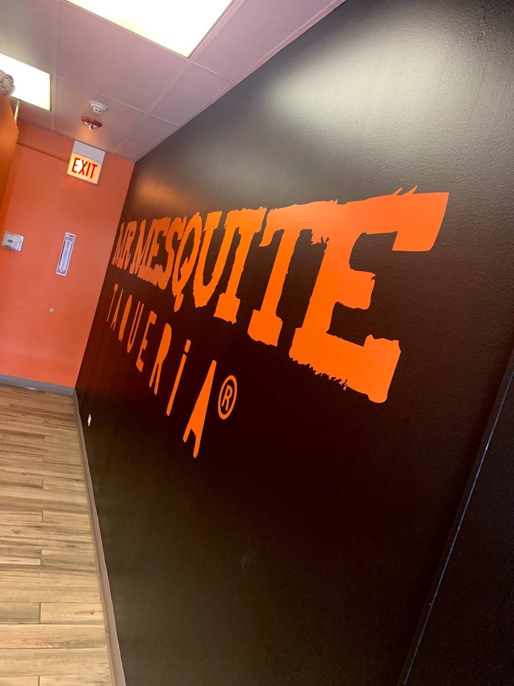 Mr. Mesquite Taqueria | restaurant | 812 E Higgins Rd, Elk Grove Village, IL 60007, USA | 8479798685 OR +1 847-979-8685