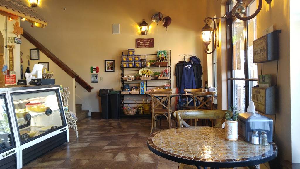 The Green Room | restaurant | 2400 St Marys Rd, St Marys, GA 31558, USA | 9128822721 OR +1 912-882-2721