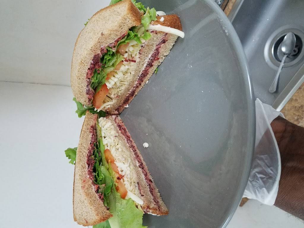 Tapiocarias Gourmet - Acai Tapioca | restaurant | 585 E Sample Rd, Pompano Beach, FL 33064, USA | 9545325975 OR +1 954-532-5975