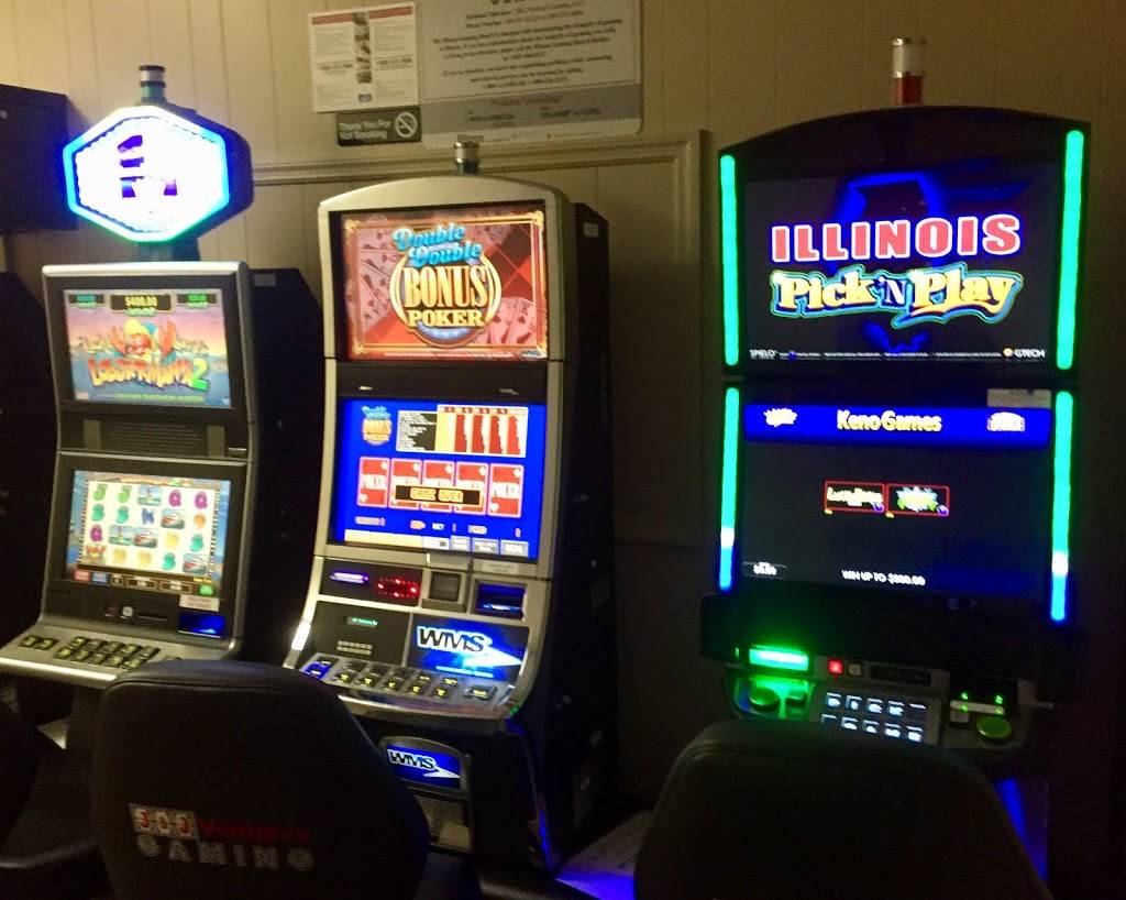 Pizza Man | restaurant | 114 E Cooke St, Mt Pulaski, IL 62548, USA | 2177925016 OR +1 217-792-5016