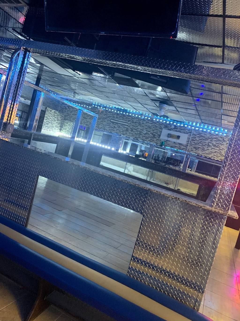 Sports bar | restaurant | 1954 Farm to Market 1960 Rd W, Houston, TX 77090, USA | 8325820060 OR +1 832-582-0060