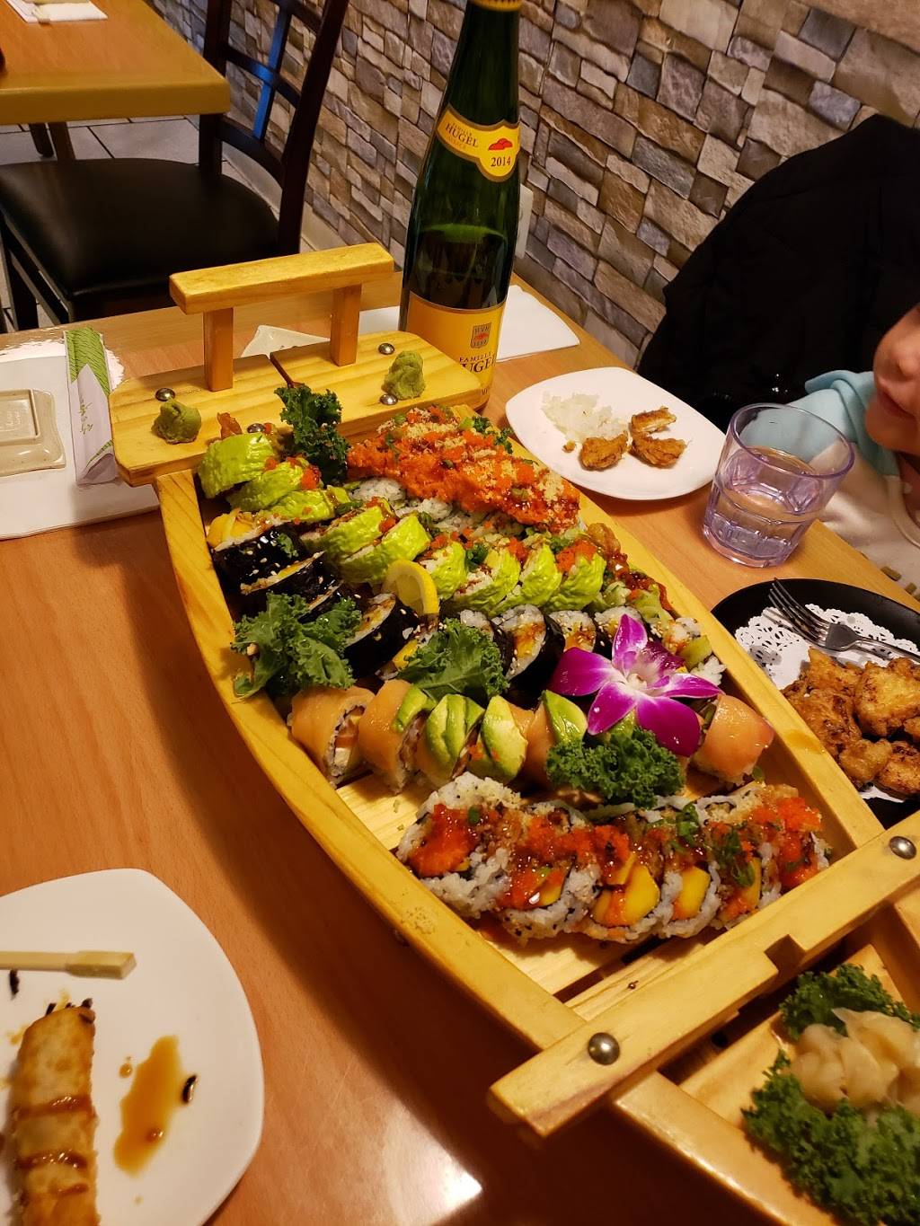 Sushi Laco | restaurant | 435 Hollywood Ave, Fairfield, NJ 07004, USA | 9738828804 OR +1 973-882-8804