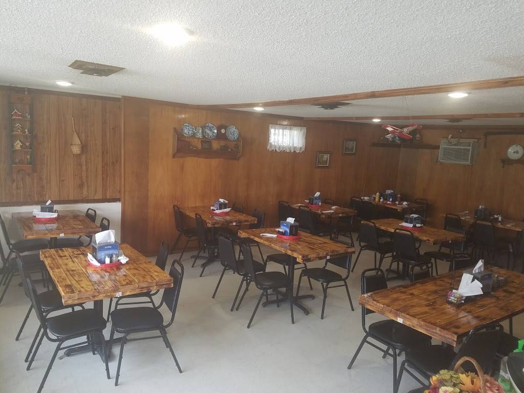 Garis Diner | restaurant | 420 Industrial Blvd, Slater, MO 65349, USA | 6603247075 OR +1 660-324-7075