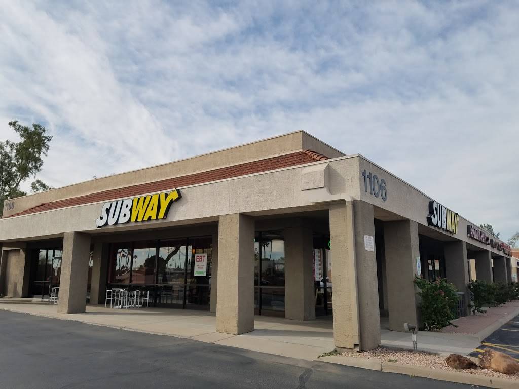 Subway | restaurant | 1106 N Gilbert Rd Suite 4, Mesa, AZ 85203, USA | 4806497070 OR +1 480-649-7070