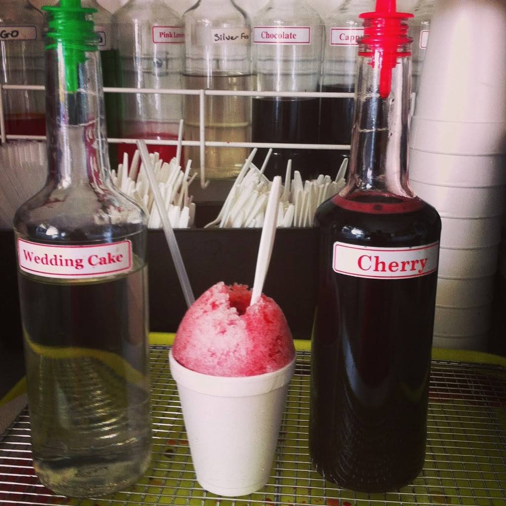 Coach SLim Snowcones | restaurant | 1307 W Buckingham Rd, Garland, TX 75040, USA | 9728221760 OR +1 972-822-1760