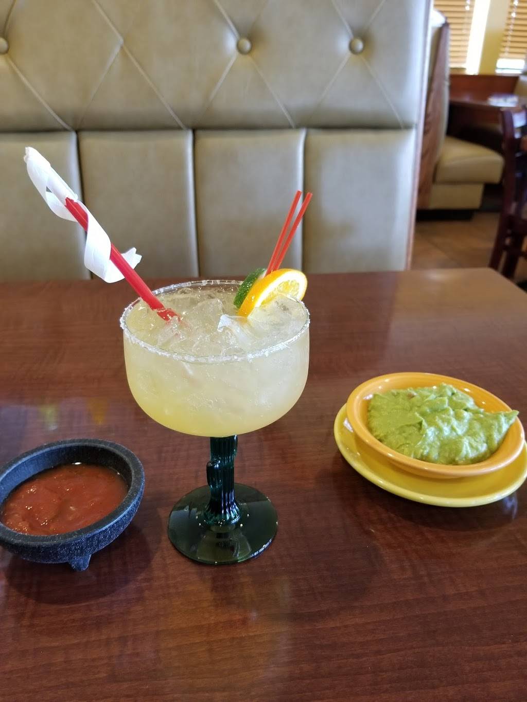 Tequila Jalisco | restaurant | 583 E Main St, Canfield, OH 44406, USA | 3305336520 OR +1 330-533-6520