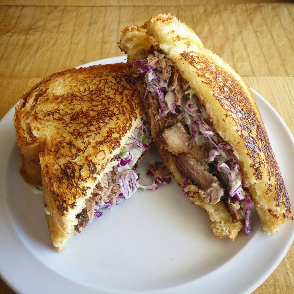 Jordandal Cookhouse | restaurant | 600 W Verona Ave, Verona, WI 53593, USA | 6088483298 OR +1 608-848-3298