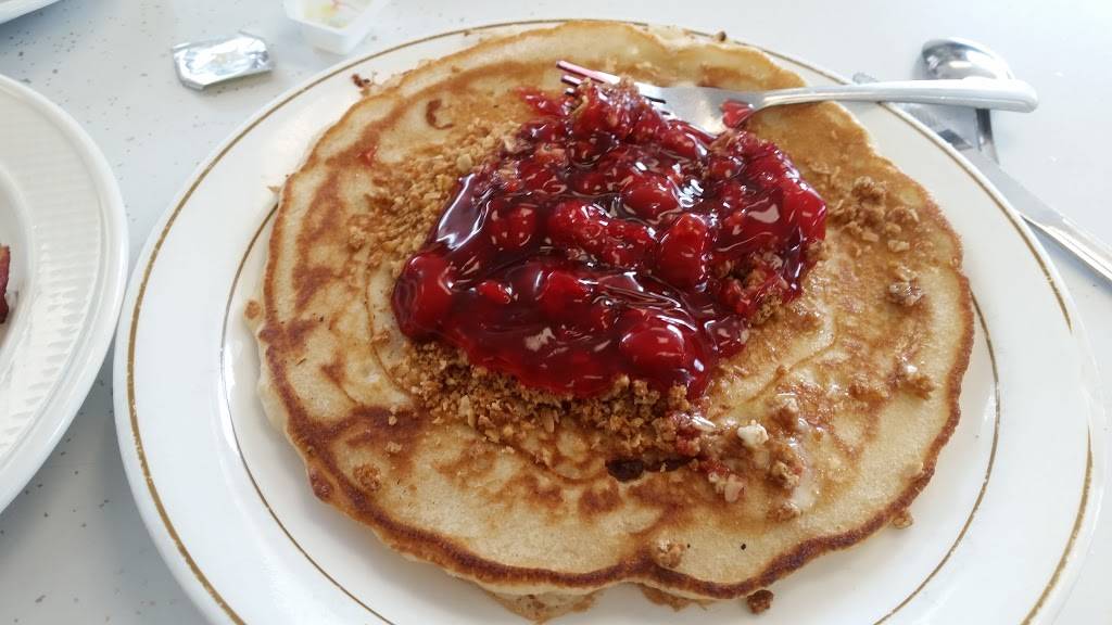 Harolds Koffee House | cafe | 8327 N 30th St, Omaha, NE 68112, USA | 4024519776 OR +1 402-451-9776