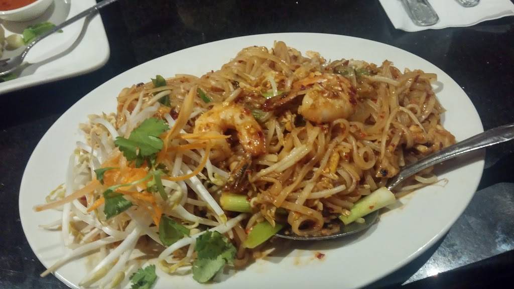 Thai Spice | restaurant | 9811 Broadway St Suite101, Pearland, TX 77584, USA | 7134361777 OR +1 713-436-1777