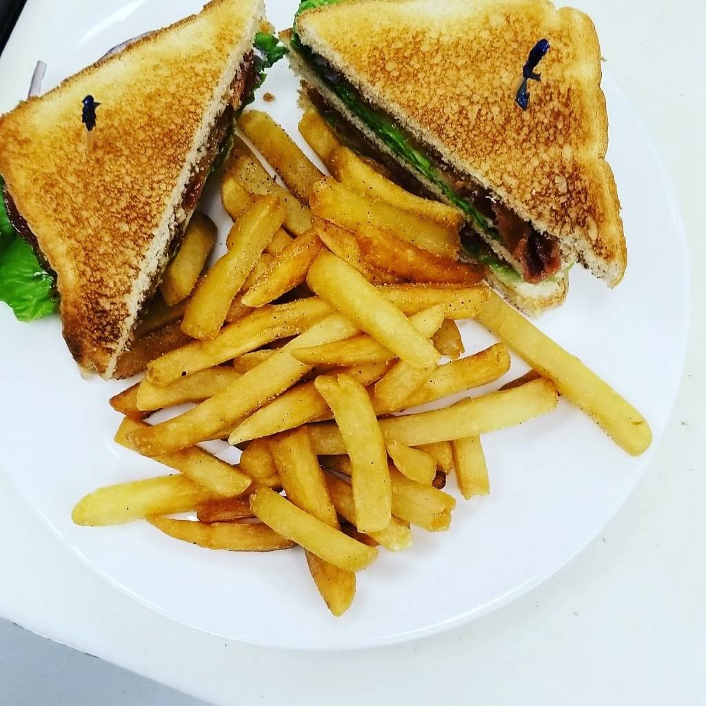 The Fly-IN Café HUF | restaurant | 581 S Airport St, Terre Haute, IN 47803, USA | 8122299992 OR +1 812-229-9992