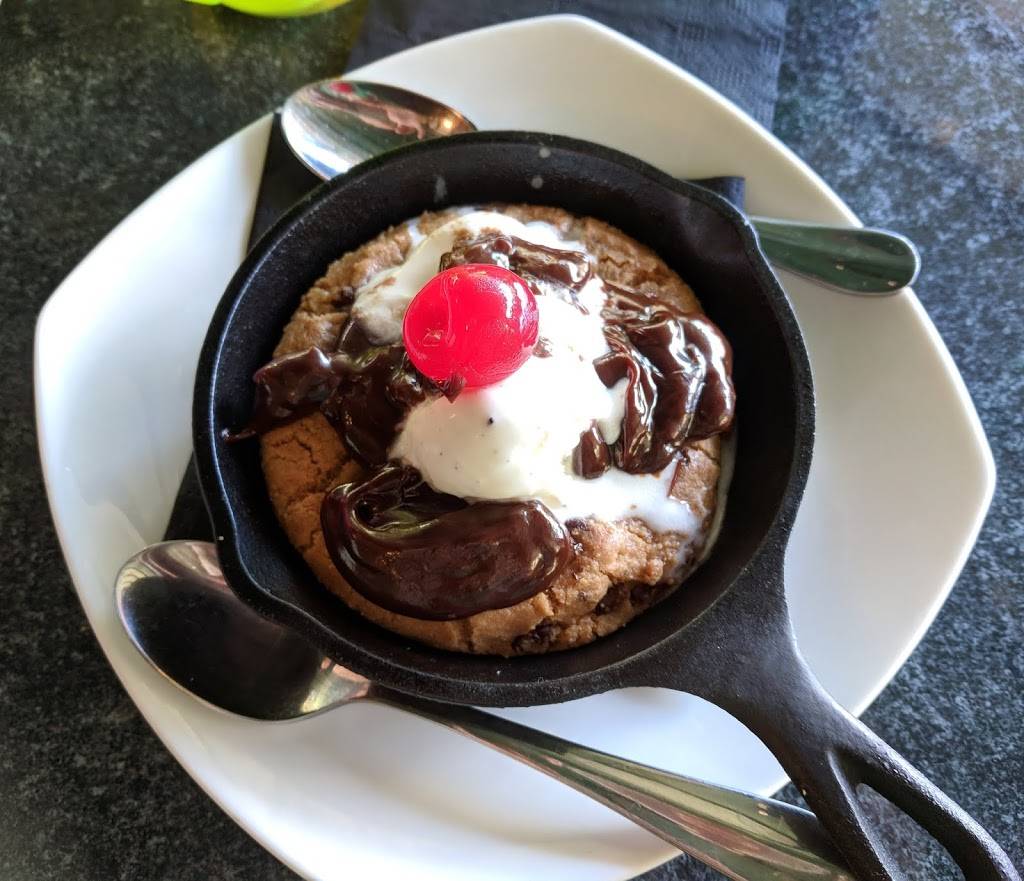 The Patio at Cafe Brauer | restaurant | Unnamed Road, Chicago, IL 60614, USA | 3125079053 OR +1 312-507-9053