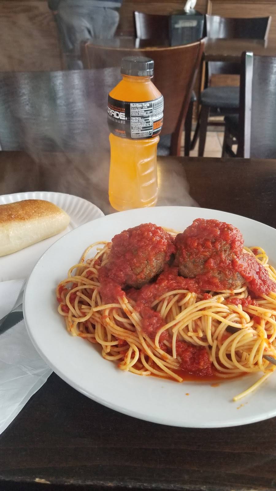 Nonas Pizza | restaurant | 6100 Riverdale Ave, Bronx, NY 10471, USA | 7188844404 OR +1 718-884-4404