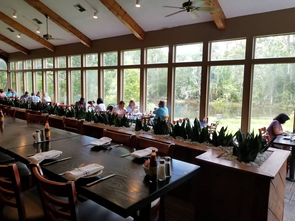 Restaurant des Familles | restaurant | 7163 Barataria Blvd, Marrero, LA 70072, USA | 5046897834 OR +1 504-689-7834