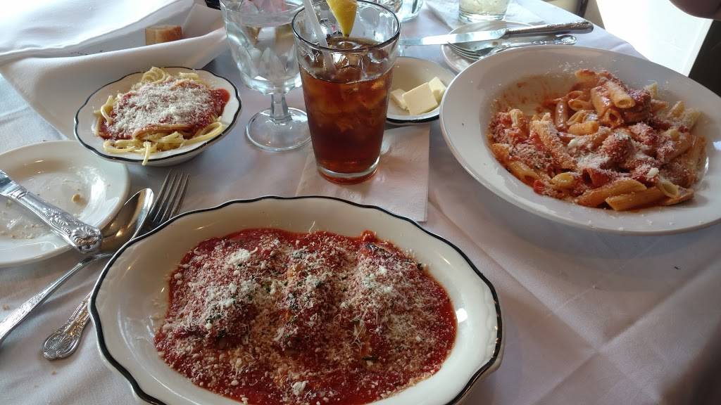 Ristorante Renato | restaurant | 5834, 422 William St, Fredericksburg, VA 22401, USA | 5403718228 OR +1 540-371-8228