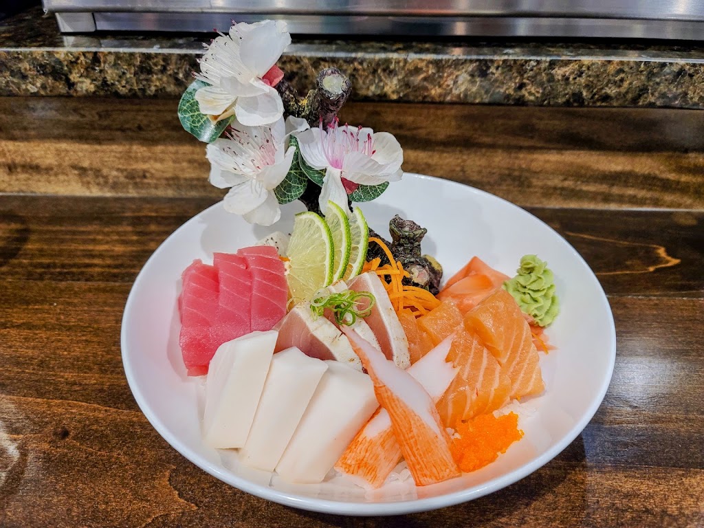 Takashi Bistro | restaurant | 1680 Union Ave, Memphis, TN 38104, USA | 9018002936 OR +1 901-800-2936