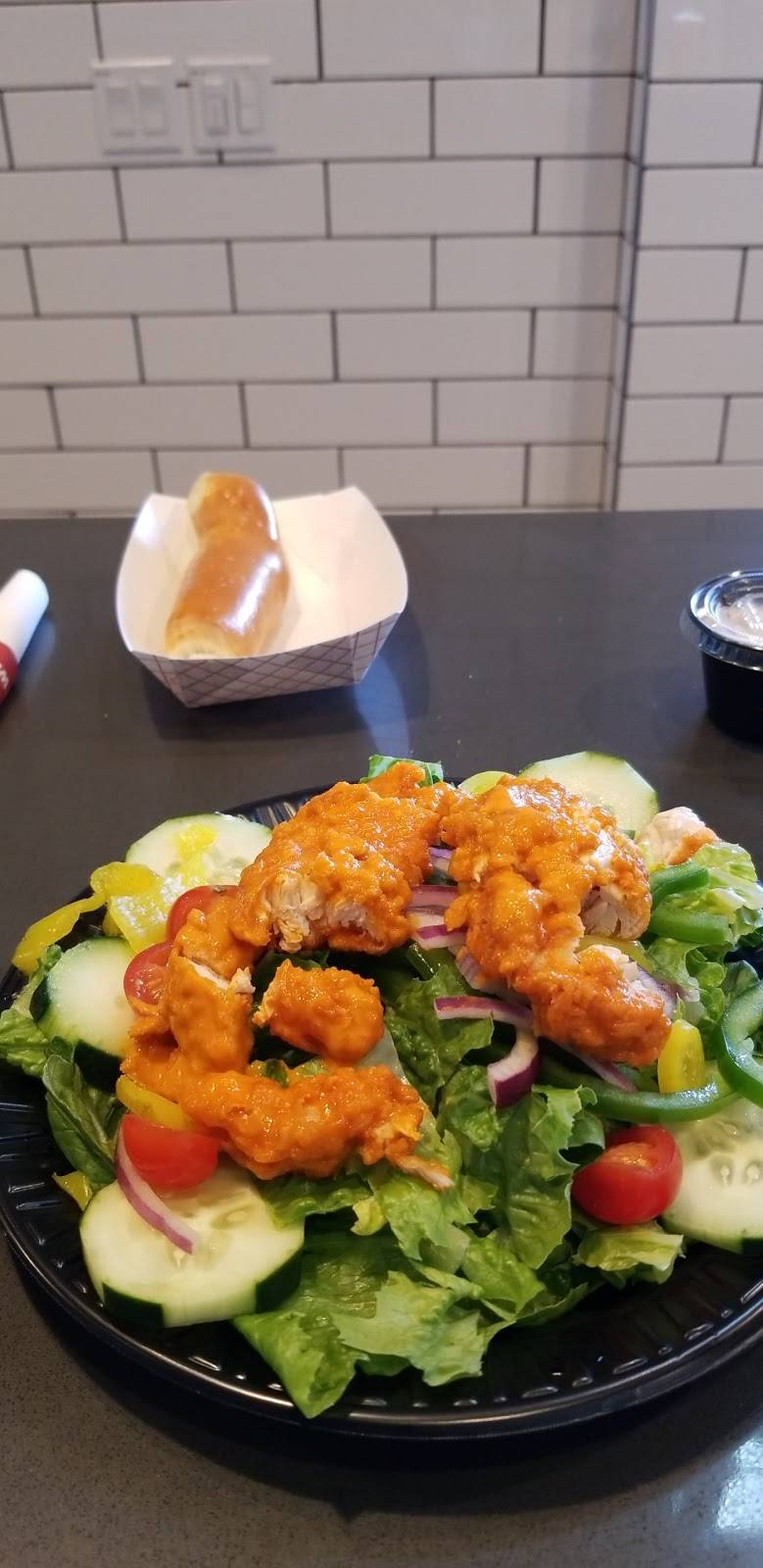 Epic Wings N Things | restaurant | 5120 College Ave #126, San Diego, CA 92115, USA | 6192863742 OR +1 619-286-3742