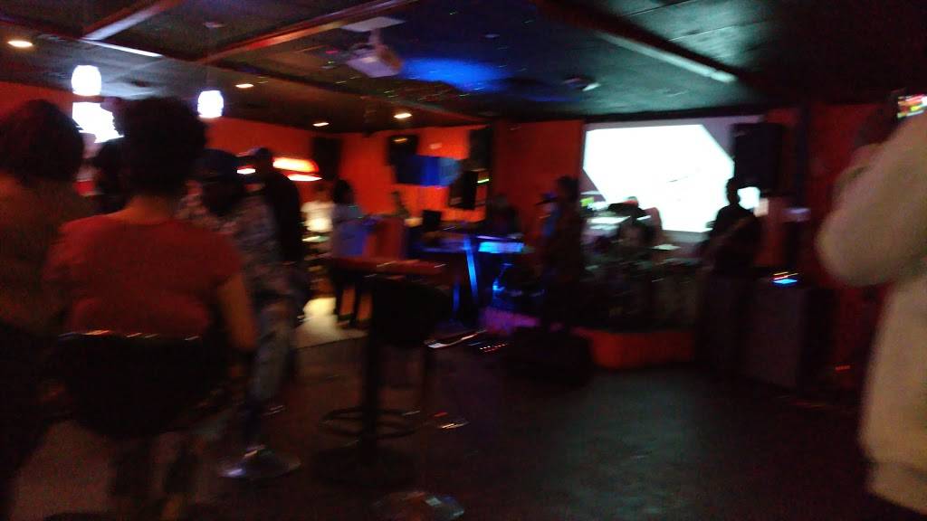 Reggae Grill | night club | 301 Rice Meadow Way #7, Columbia, SC 29229, USA | 8035696395 OR +1 803-569-6395