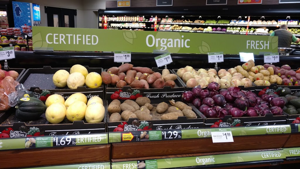 Lucky | meal delivery | 1515 Sloat Blvd, San Francisco, CA 94132, USA | 4156814300 OR +1 415-681-4300