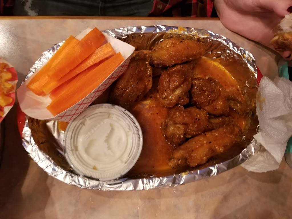 Waldos Wings | restaurant | 2855 Reynolda Rd, Winston-Salem, NC 27106, USA | 3367030230 OR +1 336-703-0230