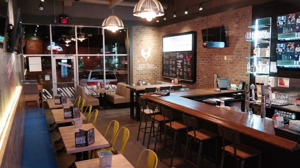 Wild Wing | restaurant | 650 Wellington St E, Aurora, ON L4G 0K3, Canada | 9055036650 OR +1 905-503-6650