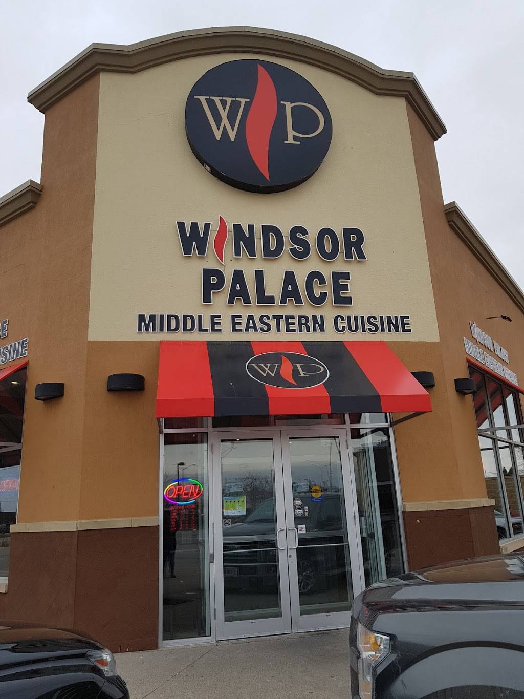 Windsor palace restaurant | restaurant | 12 Amy Croft Dr, Windsor, ON N9K 0A1, Canada | 5199792555 OR +1 519-979-2555