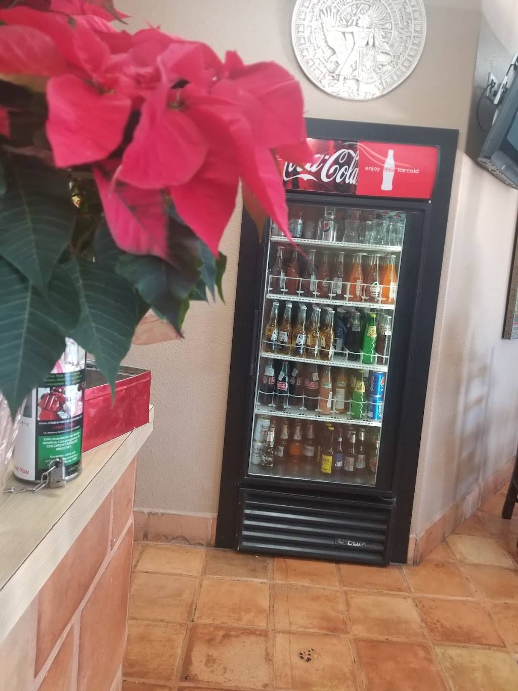 Rio Grande Fine Mexican Food | restaurant | 18845 Sherman Way, Reseda, CA 91335, USA | 8187761506 OR +1 818-776-1506