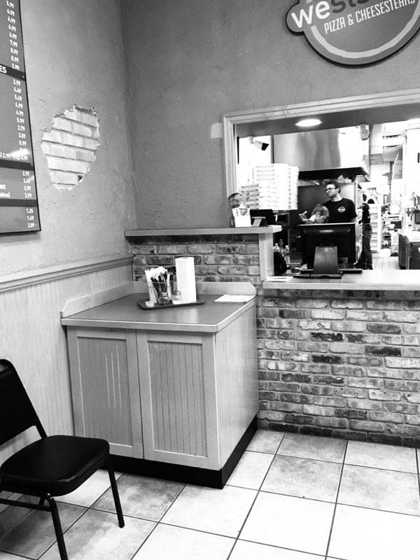 Westshore Pizza Valrico | meal delivery | 3327 Lithia Pinecrest Rd, Valrico, FL 33596, USA | 8136629800 OR +1 813-662-9800