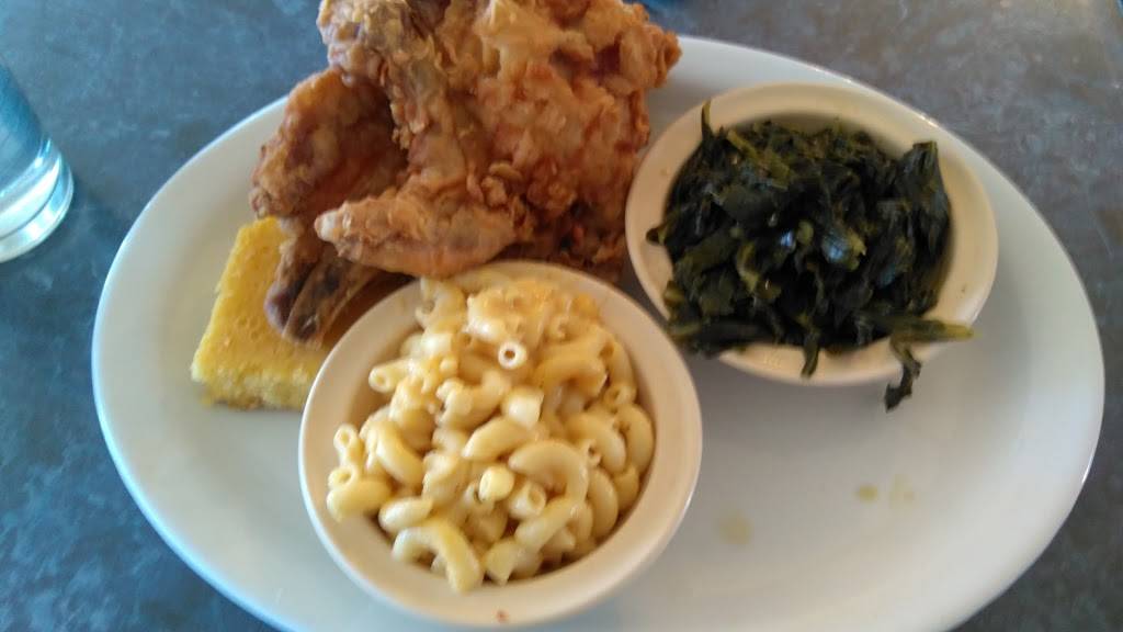Bonnie Jeans Soul Food Cafe | restaurant | 1964 54th St, San Diego, CA 92105, USA | 6196488489 OR +1 619-648-8489